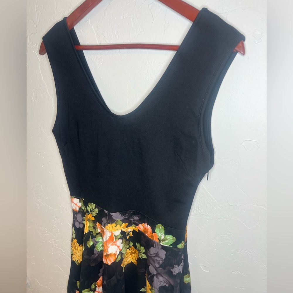 Miusol Black‎ Floral Backless Dress Women’s Medium - Picture 2 of 9